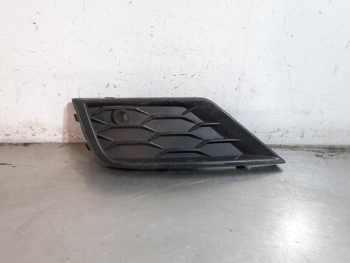 Plaque de protection feu antibrouillard gauche Volkswagen Tiguan