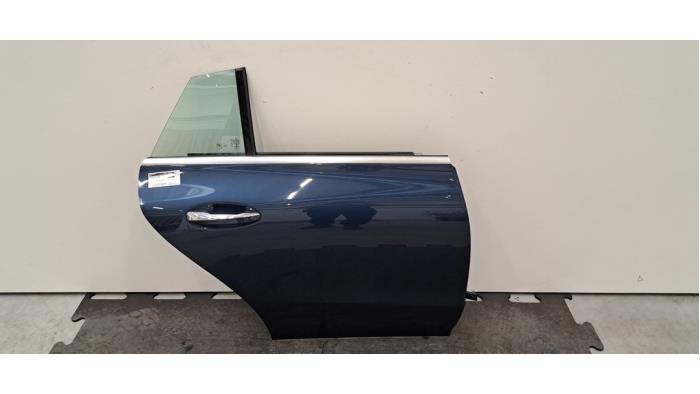 Portière 4portes arrière droite Mercedes CLA