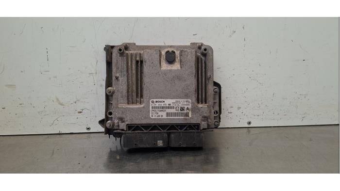 Ordinateur gestion moteur Peugeot Expert