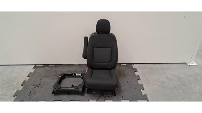 Siège gauche Renault Trafic