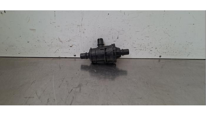 Boîtier thermostat Renault Trafic