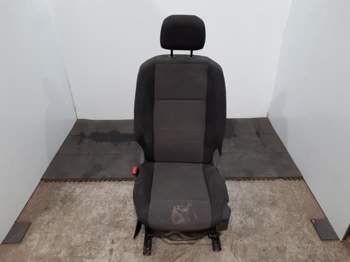 Siège gauche Opel Combo
