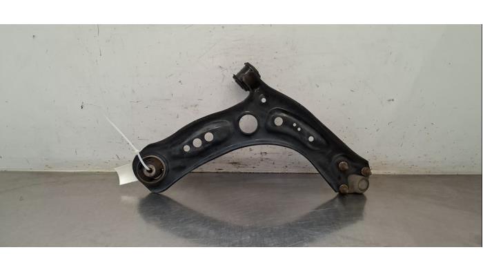 Bras de suspension avant gauche Skoda Octavia