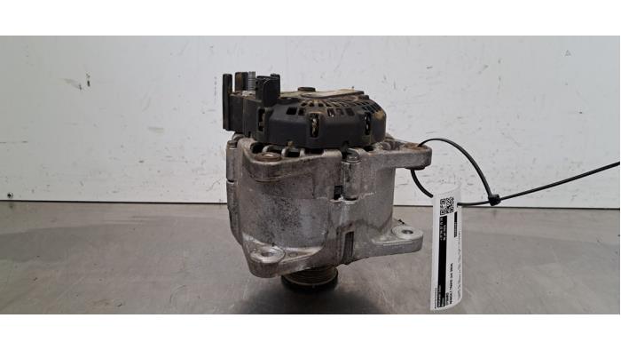 Dynamo Renault Trafic