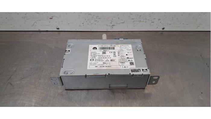 Module radio Peugeot 208
