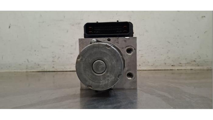 Pompe ABS Ford Transit Courier