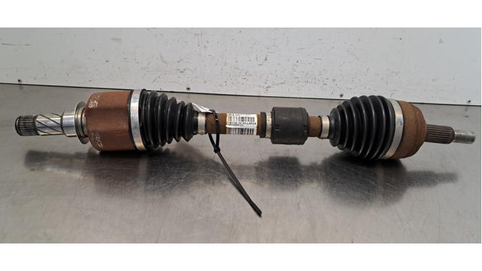 Gebruikte Steekas links-voor Renault Megane IV Estate (RFBK) 1.3 TCE 160 16V Prijs € 133,10 Inclusief btw aangeboden door Autohandel Didier