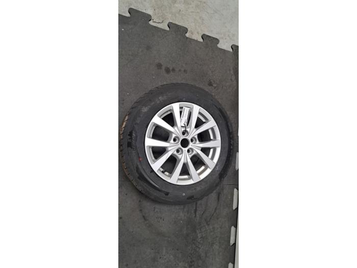 Jante + pneumatique Ford Transit Courier