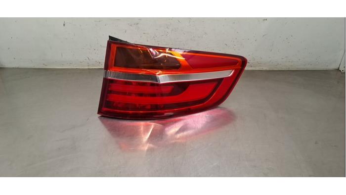 Feu arrière droit BMW X6