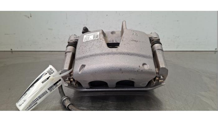Etrier de frein (pince) avant gauche Audi Q4