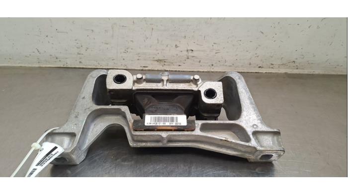 Support moteur Mercedes CLA