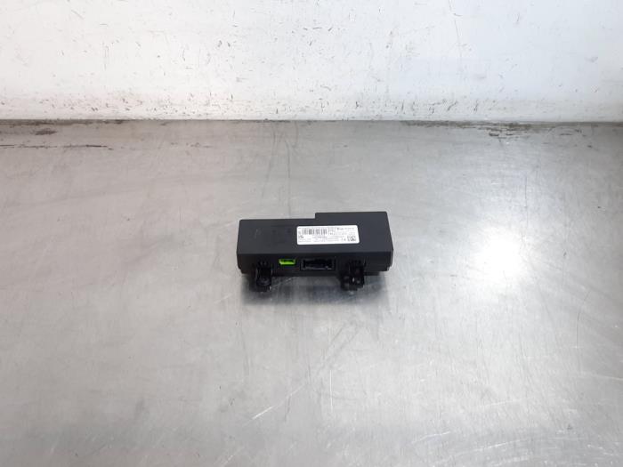 Module téléphone Peugeot 5008