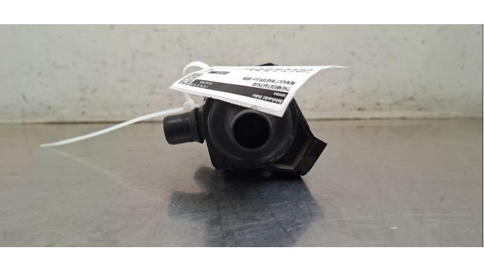Boîtier thermostat Renault Master