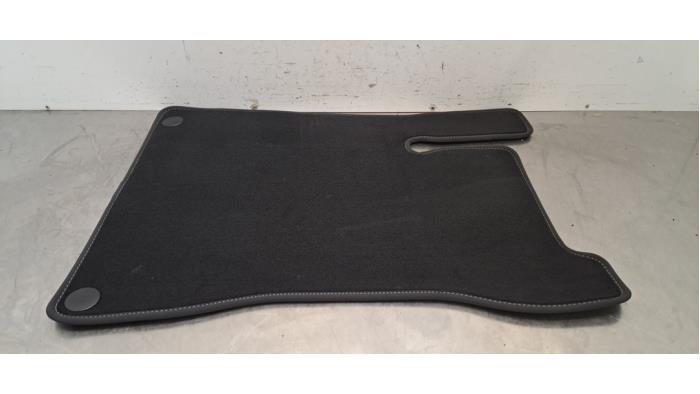 Kit tapis Mercedes GLB-Klasse