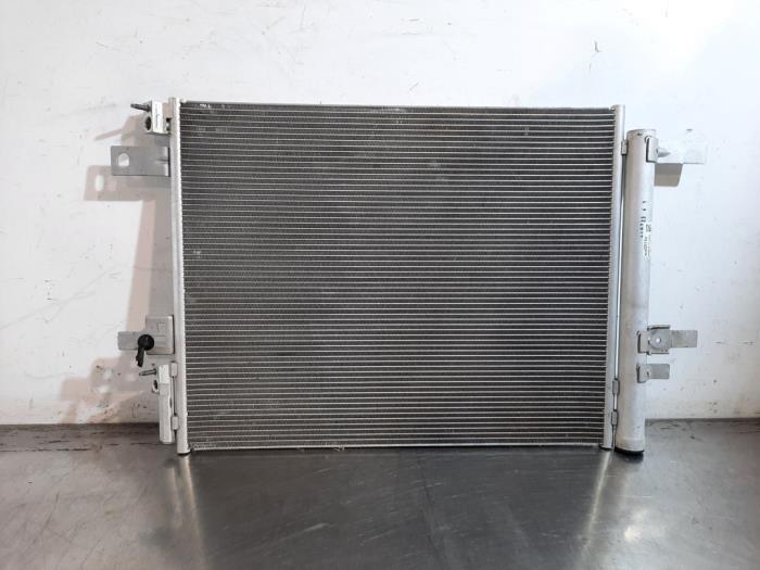 Condensateur clim Peugeot 5008