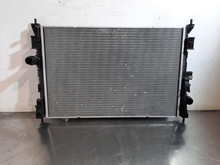 Radiateur Peugeot 5008