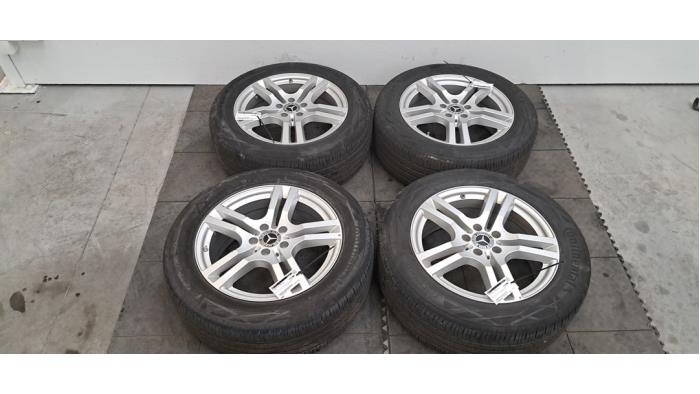 Kit jantes + pneumatiques Mercedes GLB-Klasse