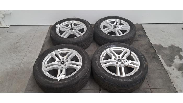 Kit jantes + pneumatiques Mercedes GLB-Klasse