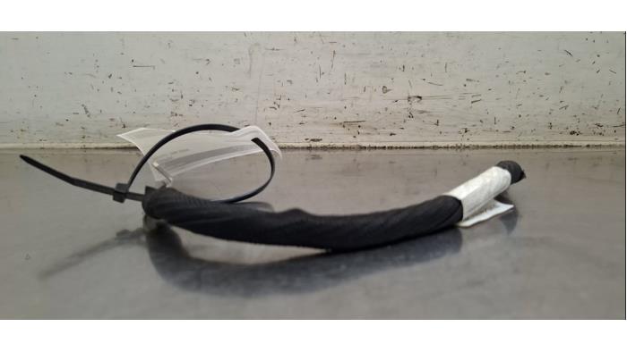 Borne de batterie Peugeot 2008