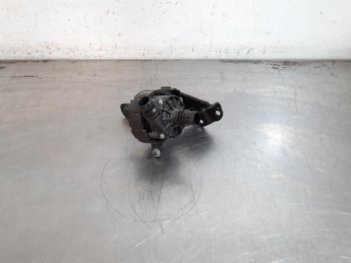 Pompe à eau supplémentaire Peugeot 5008