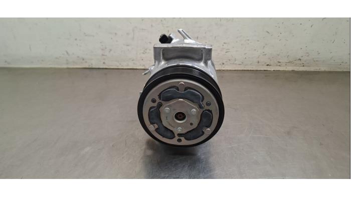 Pompe clim Opel Corsa