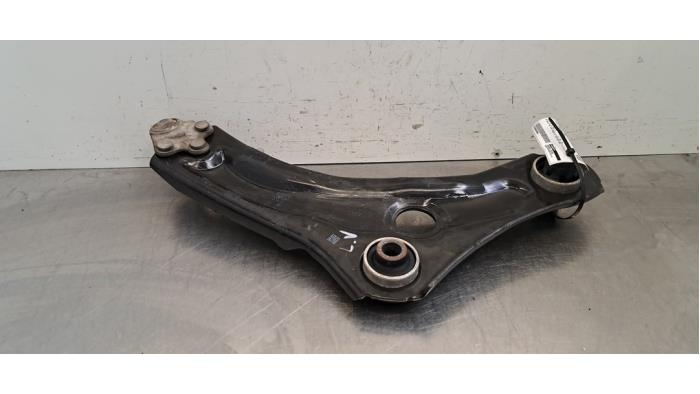 Bras de suspension avant gauche Renault Kangoo