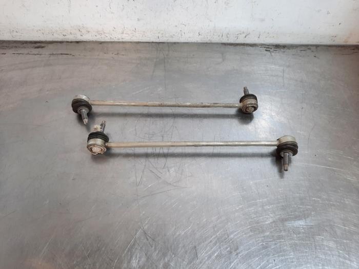 Guide barre stabilisatrice Peugeot 5008