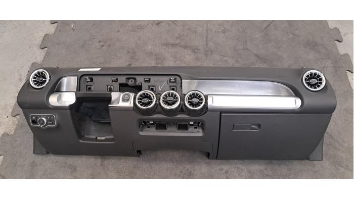 Tableau de bord Mercedes GLB-Klasse
