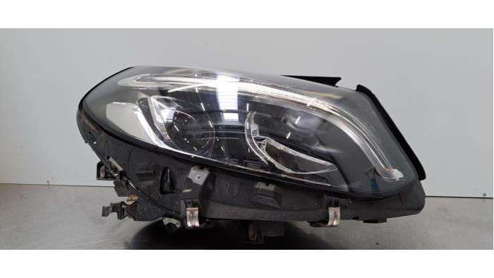 Phare droit Mercedes B-Klasse