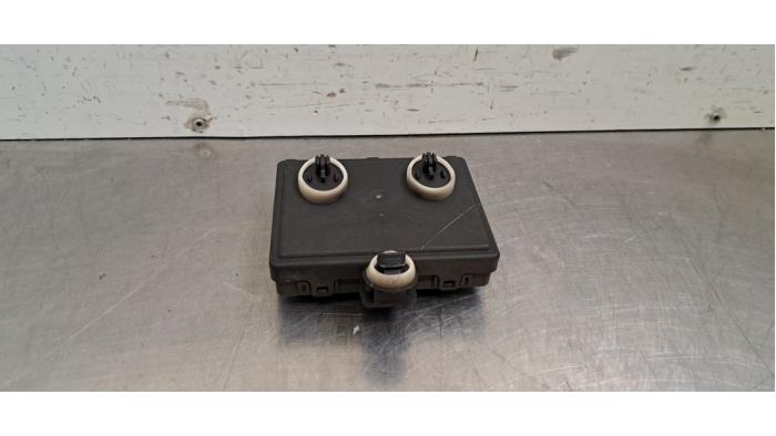 Module verrouillage central des portes Skoda Superb
