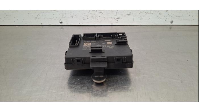 Module verrouillage central des portes Skoda Superb