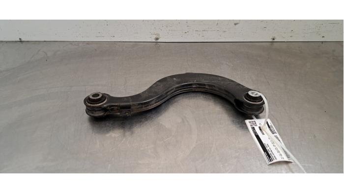 Bras de suspension arrière gauche Skoda Superb