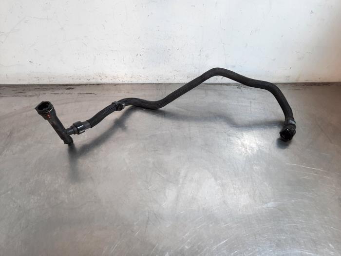 Tuyau radiateur Peugeot 5008
