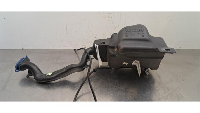 Réservoir lave-glace avant Mercedes B-Klasse
