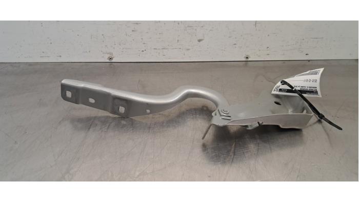 Charnière capot Mercedes B-Klasse