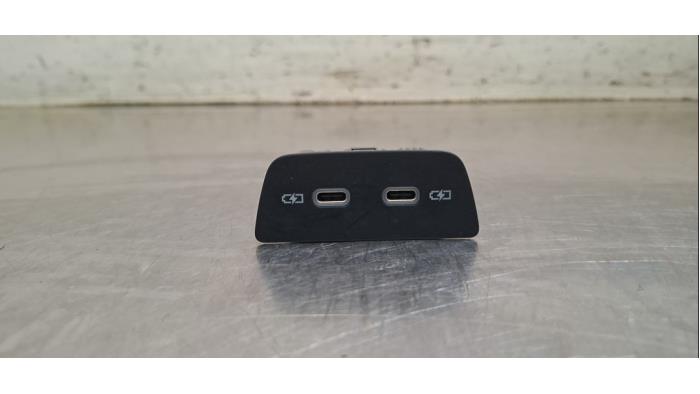 Connexion USB Volkswagen Taigo