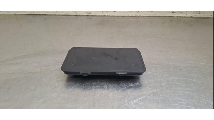 Chargeur sans fil Volkswagen Taigo