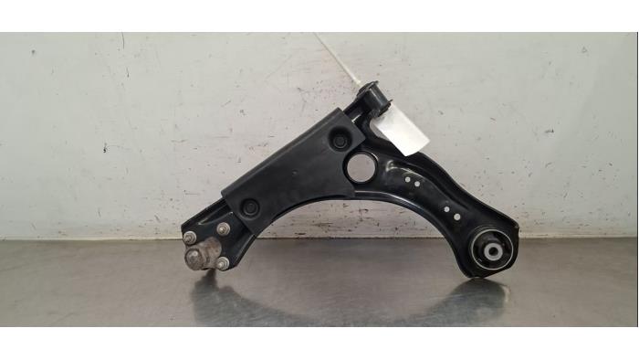 Bras de suspension avant droit Volkswagen Taigo