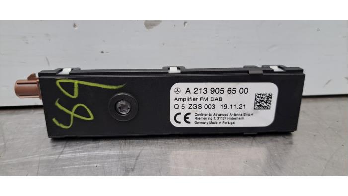 Antenne amplificateur Mercedes GLB-Klasse