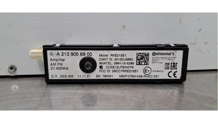 Antenne amplificateur Mercedes GLB-Klasse