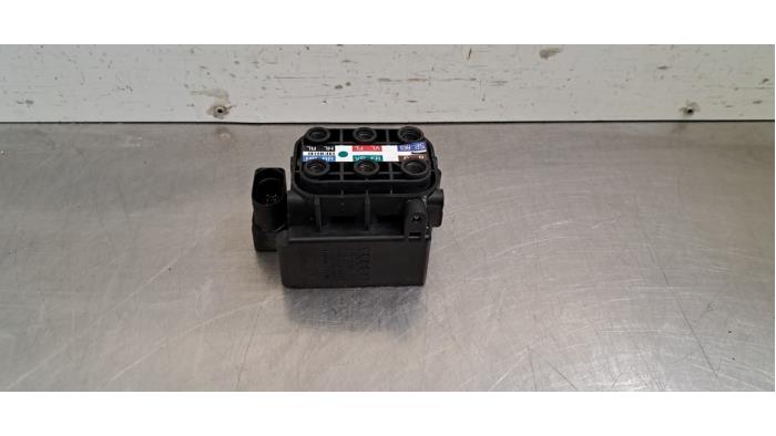 Module suspension à air Audi A6