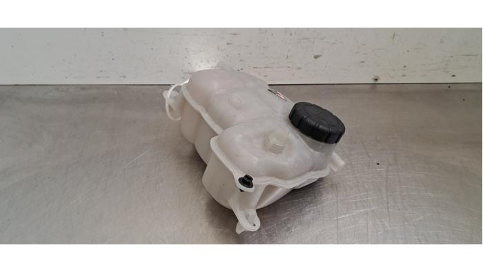 Réservoir d'expansion Mercedes GLB-Klasse