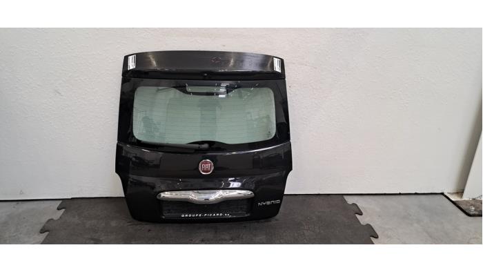 Hayon Fiat 500