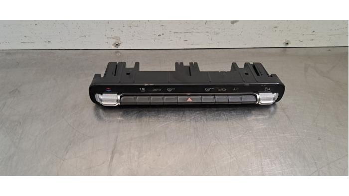 Panneau de commande clim Mercedes CLA