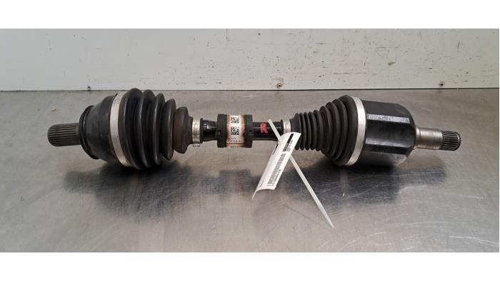 Arbre de transmission avant droit Mercedes GLB-Klasse