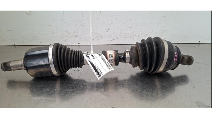 Arbre de transmission avant gauche Mercedes GLB-Klasse