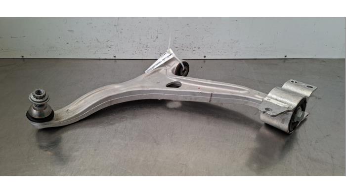 Bras de suspension avant gauche Mercedes GLB-Klasse