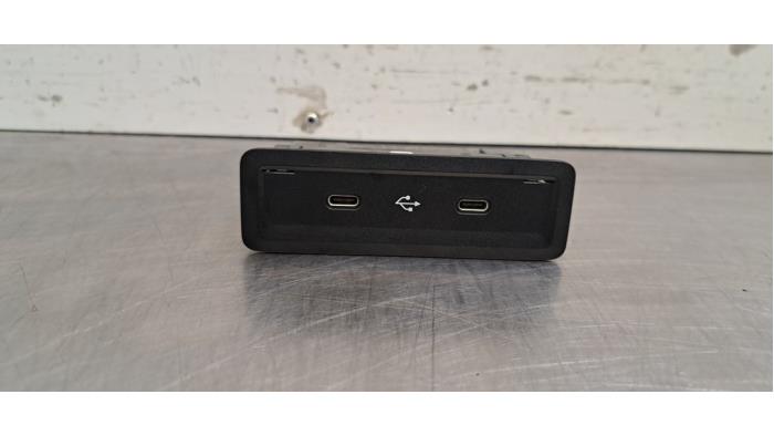 Connexion USB Mercedes Sprinter