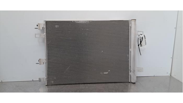 Condensateur clim Mercedes GLB-Klasse