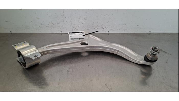 Bras de suspension avant droit Mercedes GLB-Klasse